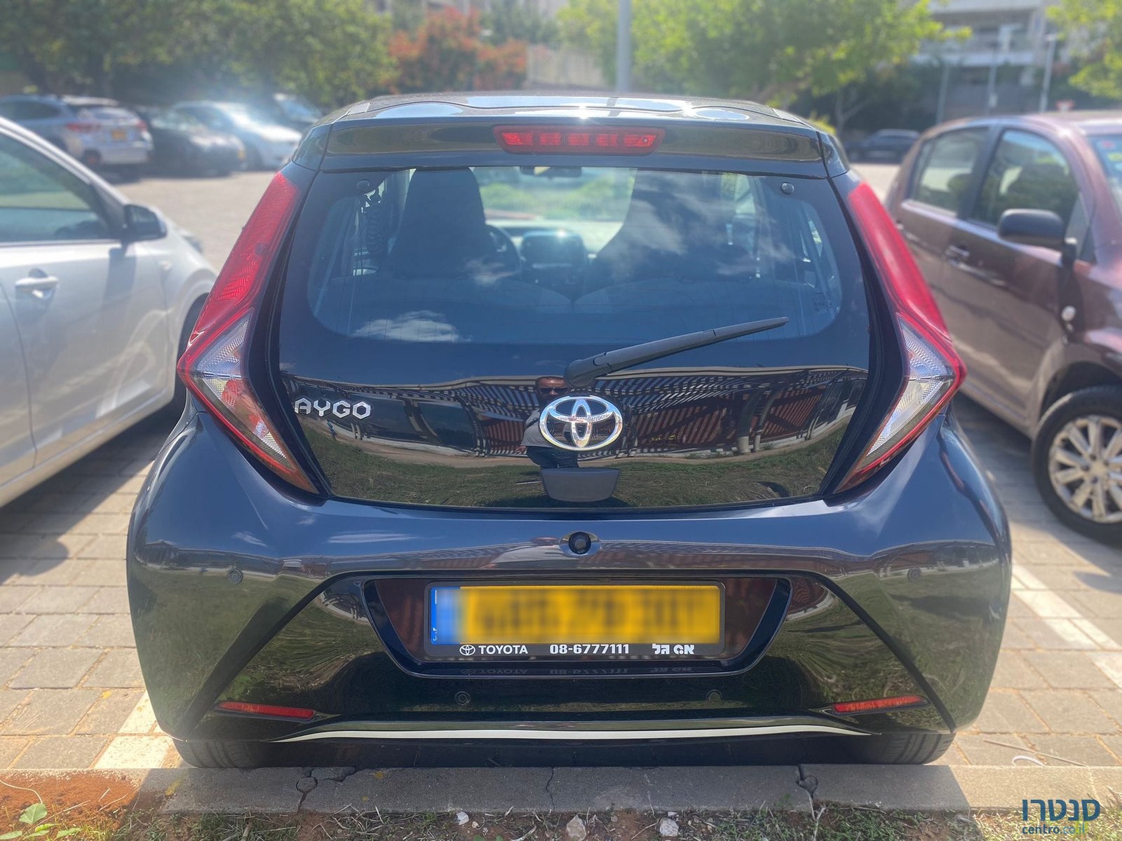 2020' Toyota Aygo GLX photo #4