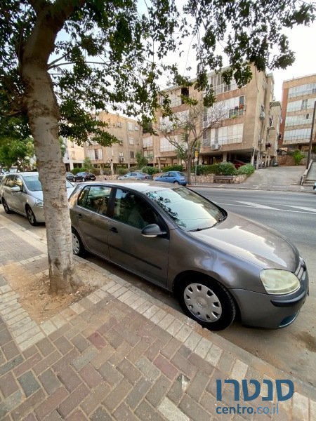 2007' Volkswagen Golf photo #1