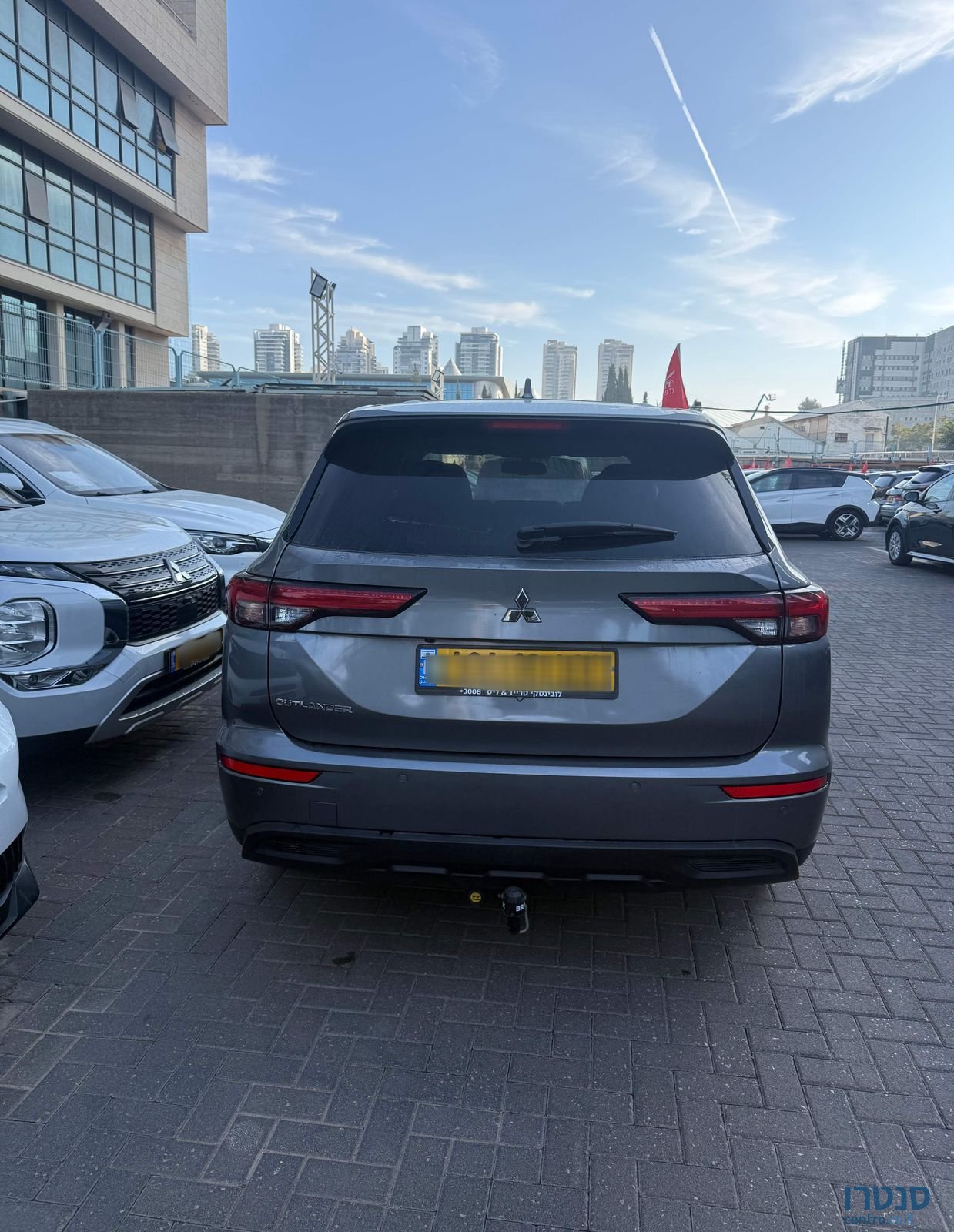 2023' Mitsubishi Outlander מיצובישי אאוטלנדר photo #2