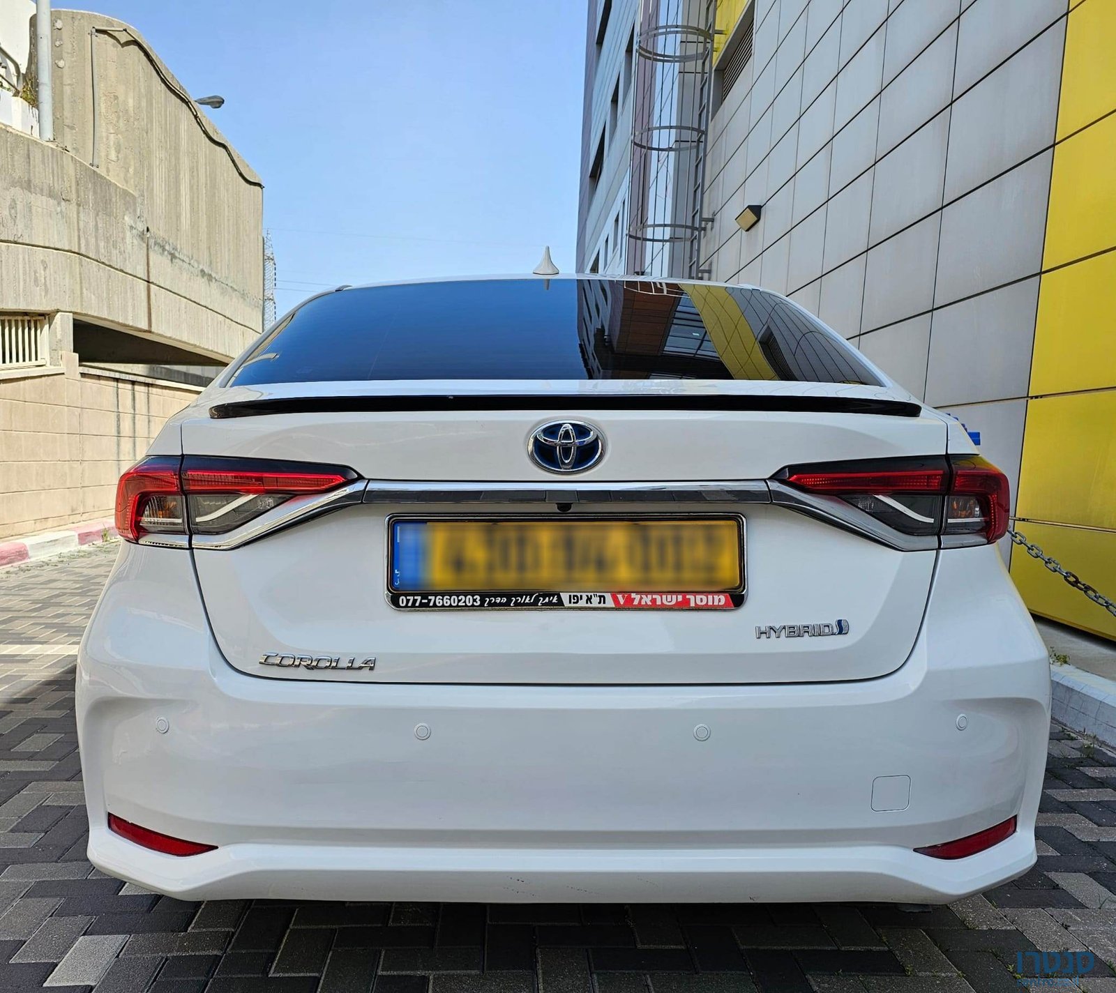 2021' Toyota Corolla photo #4