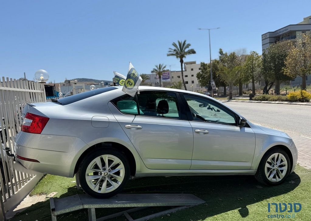 2020' Skoda Octavia סקודה אוקטביה photo #5