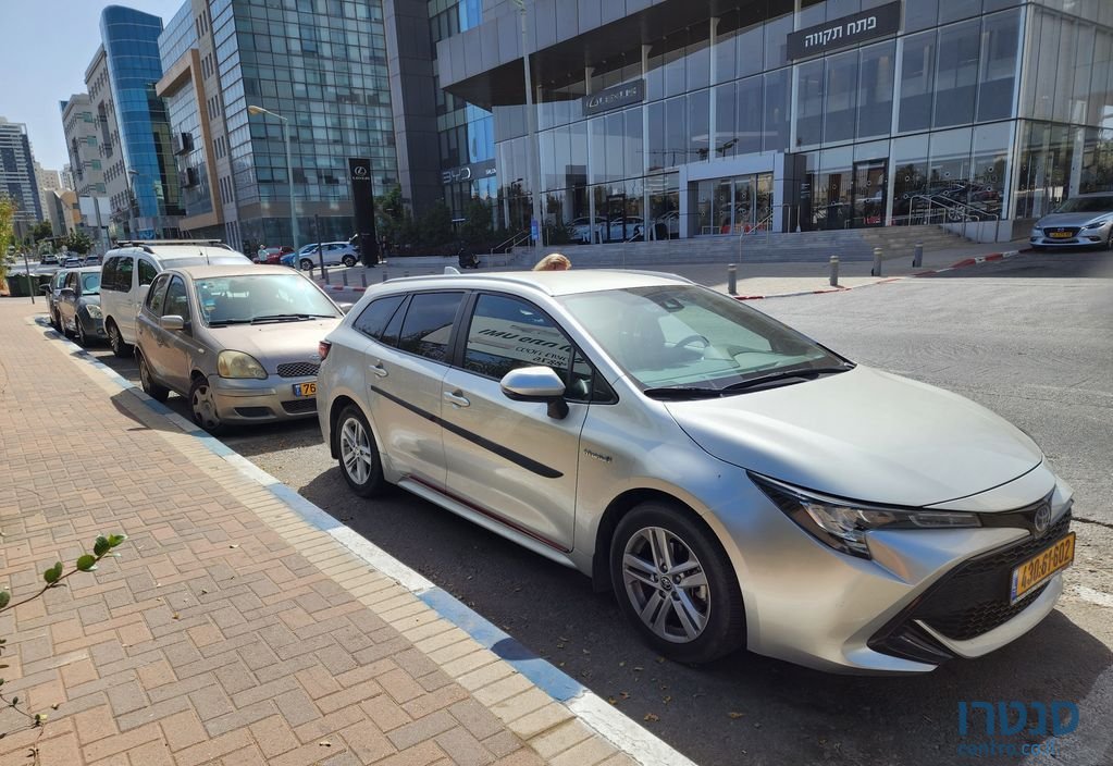 2021' Toyota Corolla טויוטה קורולה photo #3