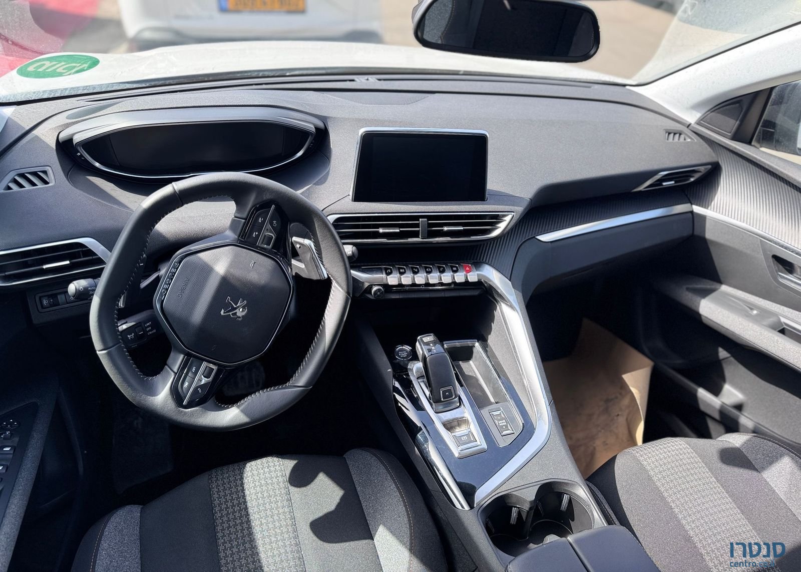 2022' Peugeot 3008 פיג'ו photo #4