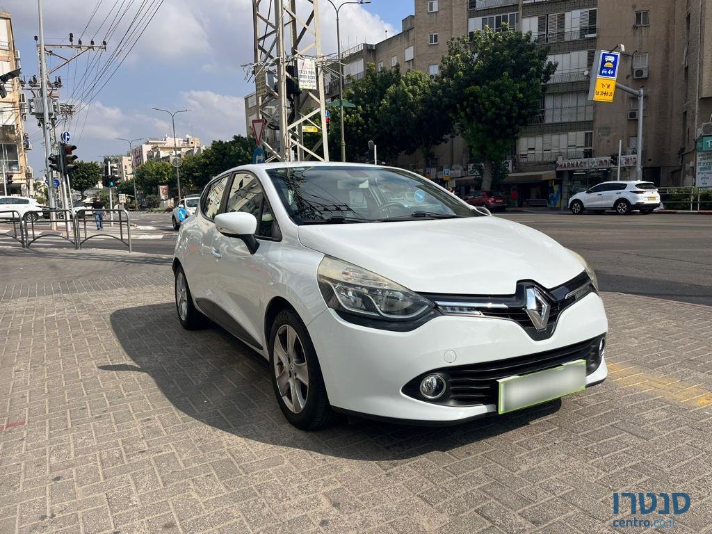 2017' Renault Clio photo #6