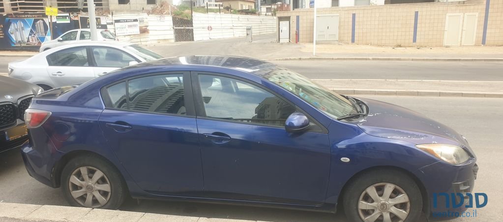2009' Mazda 3 מאזדה photo #4