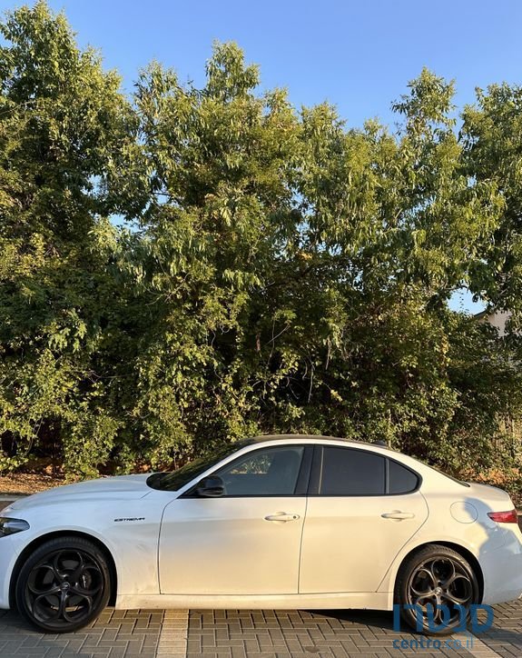 2022' Alfa Romeo Giulia אלפא רומיאו ג'וליה photo #3