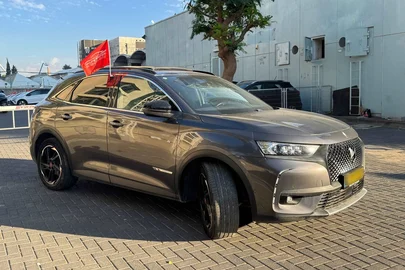 2022' DS Automobiles 7 די.אס 7