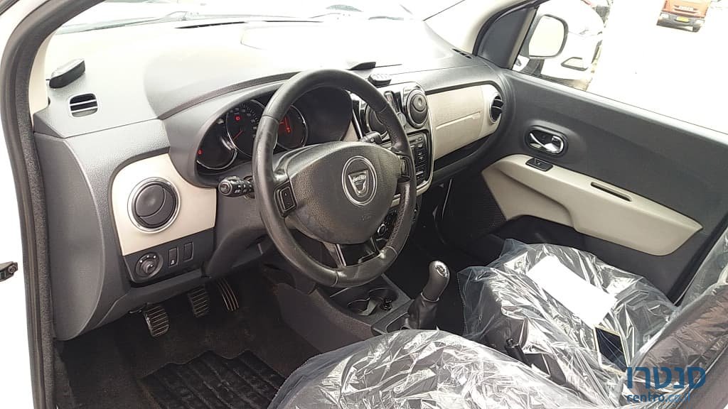 2016' Dacia photo #3