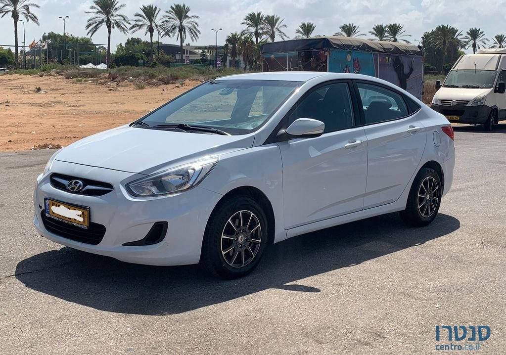 2018' Hyundai i25 יונדאי photo #2