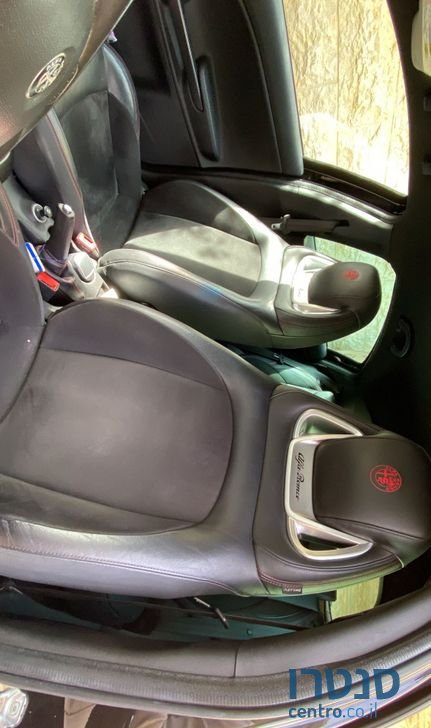 2017' Alfa Romeo Giulietta אלפא רומיאו ג'ולייטה photo #4