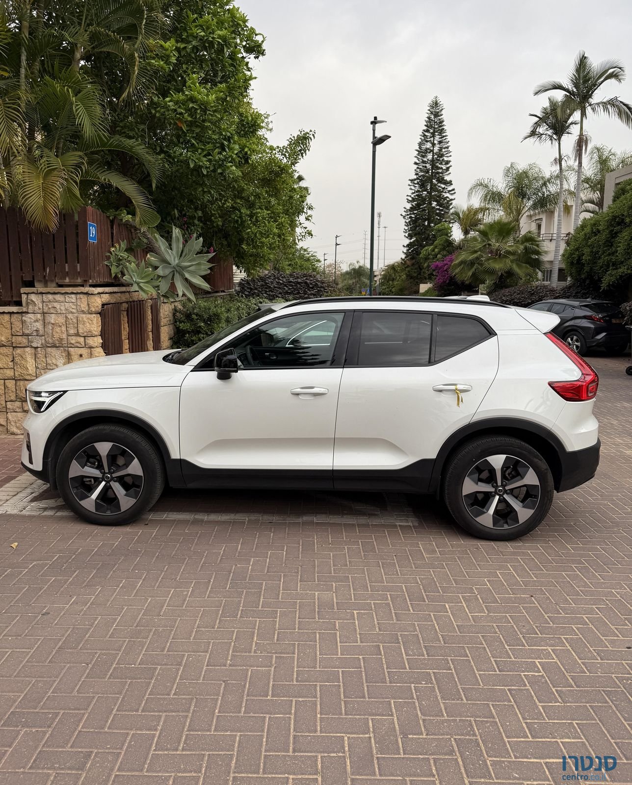 2024' Volvo XC40 וולוו photo #5