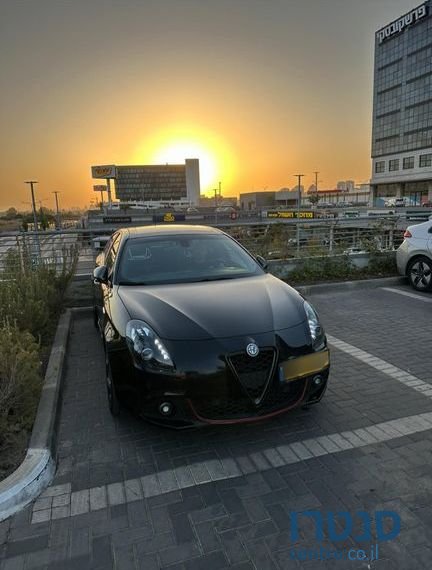 2019' Alfa Romeo Giulietta אלפא רומיאו ג'ולייטה photo #1