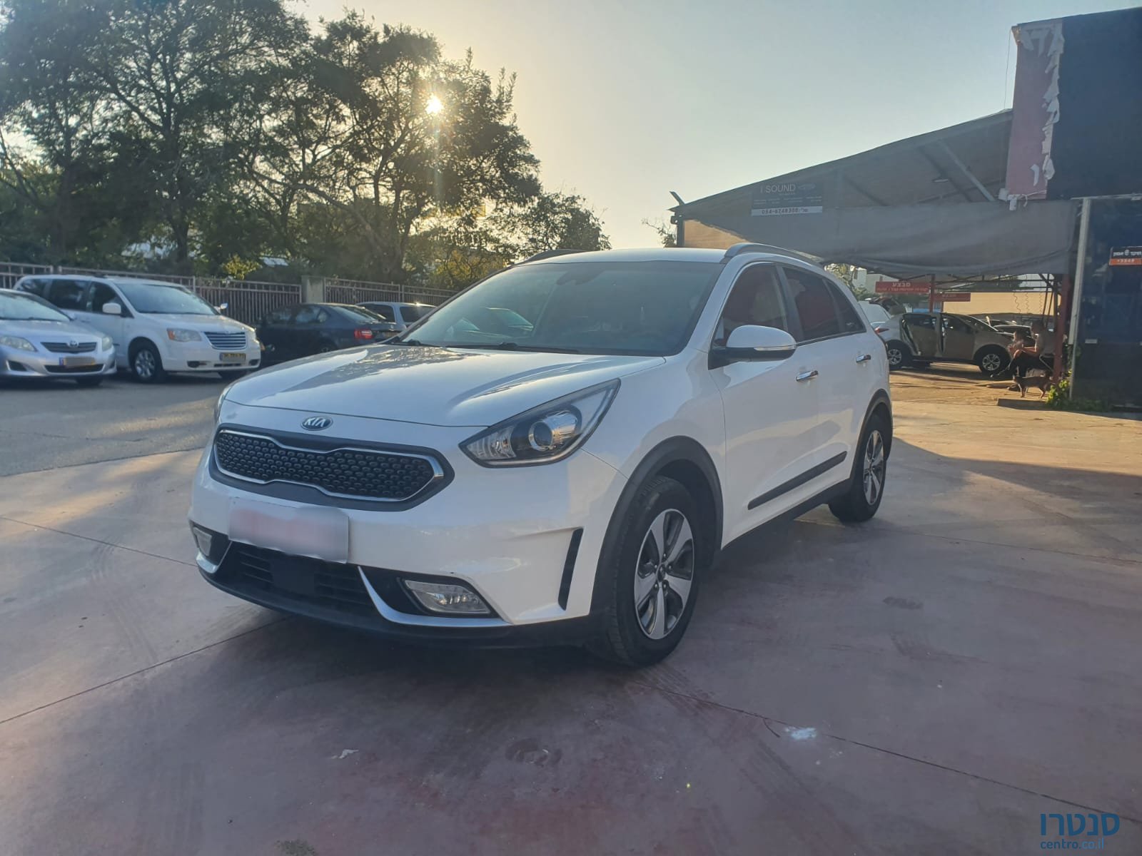 2019' Kia Niro photo #1
