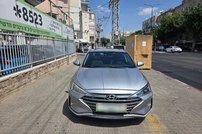 2020' Hyundai Elantra