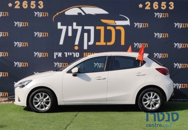 2019' Mazda 2 מאזדה photo #5