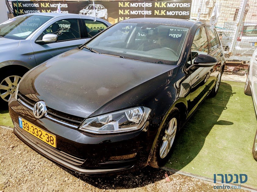 2016' Volkswagen Golf photo #2