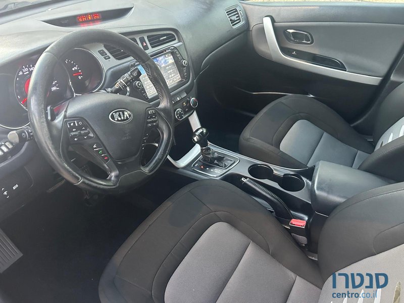 2014' Kia Ceed photo #3