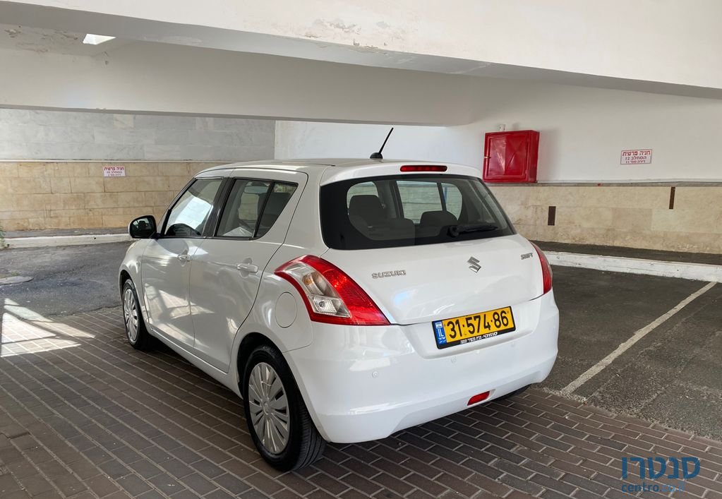 2017' Suzuki Swift סוזוקי סוויפט photo #4