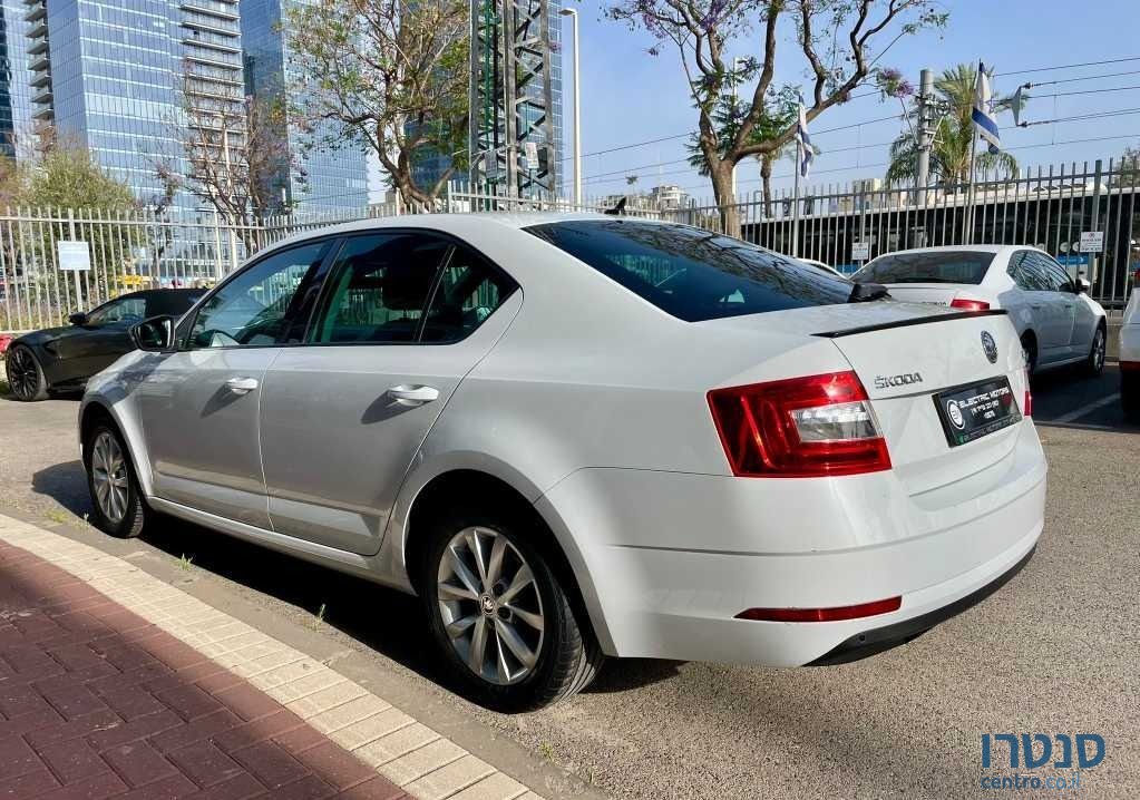 2020' Skoda Octavia סקודה אוקטביה photo #6