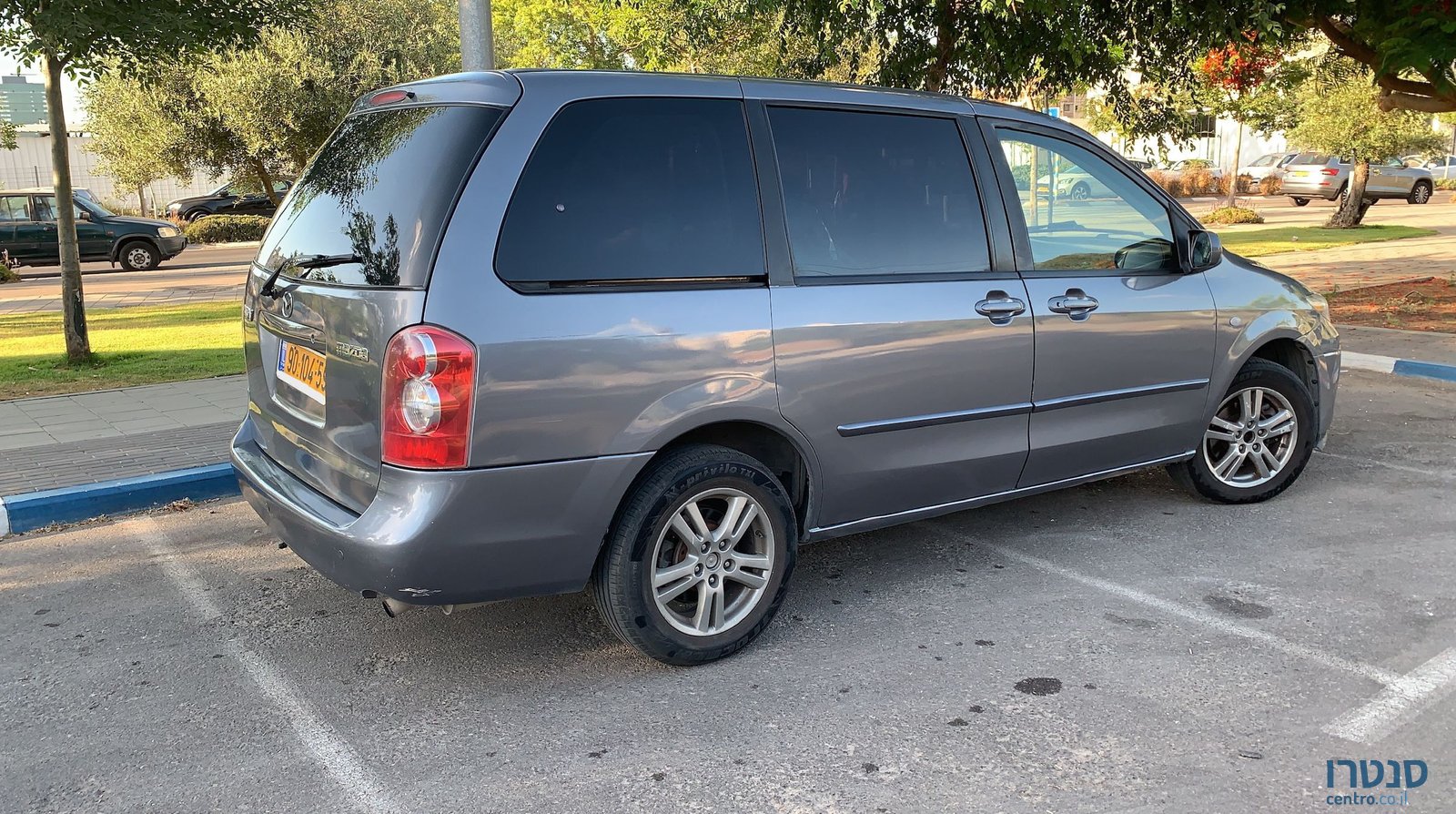 2006' Mazda MPV מאזדה photo #3