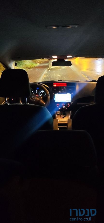 2011' Mazda 5 מאזדה photo #3