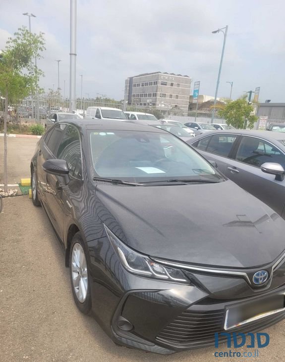 2021' Toyota Corolla טויוטה קורולה photo #1