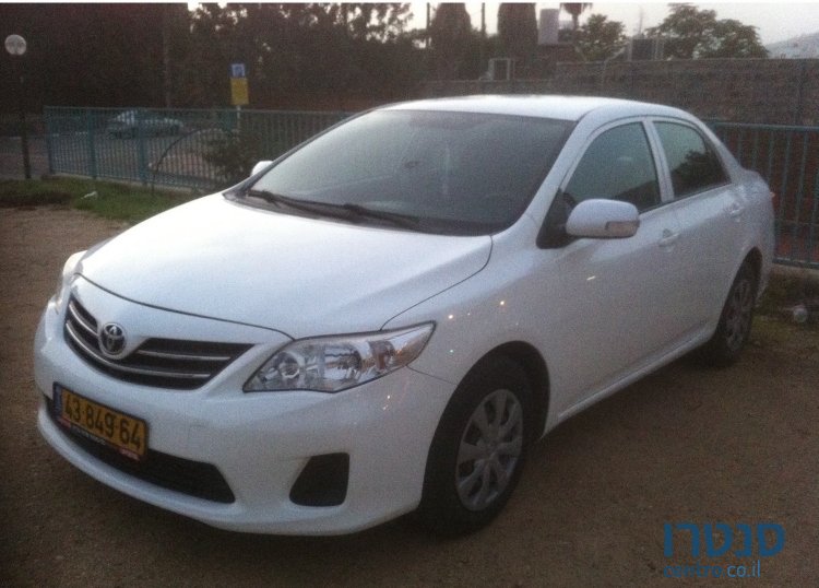 2008' Toyota Corolla photo #1