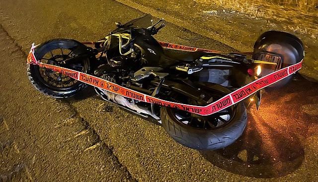 В Петах-Тикве тяжело травмирован юноша, ехавший на электросамокате