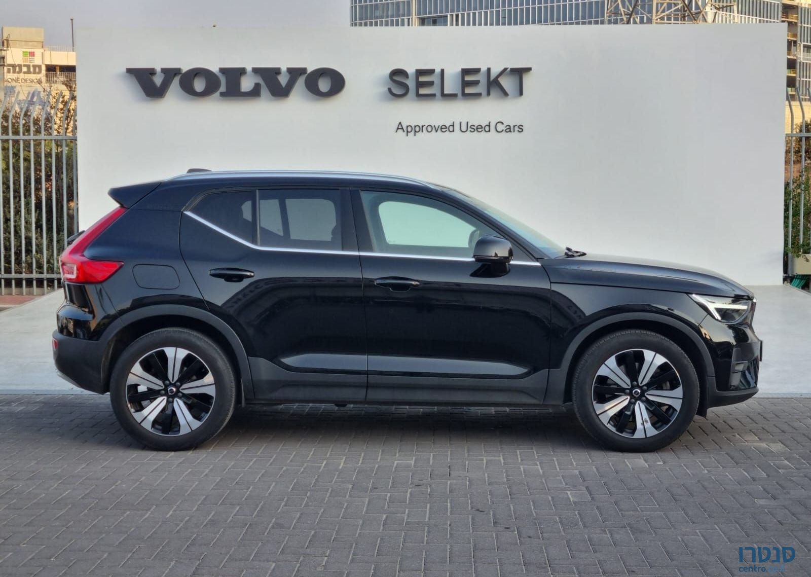 2022' Volvo XC40 וולוו photo #3