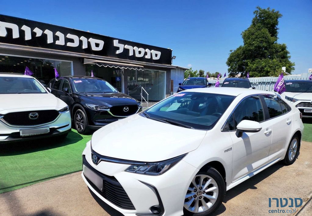 2020' Toyota Corolla טויוטה קורולה photo #3