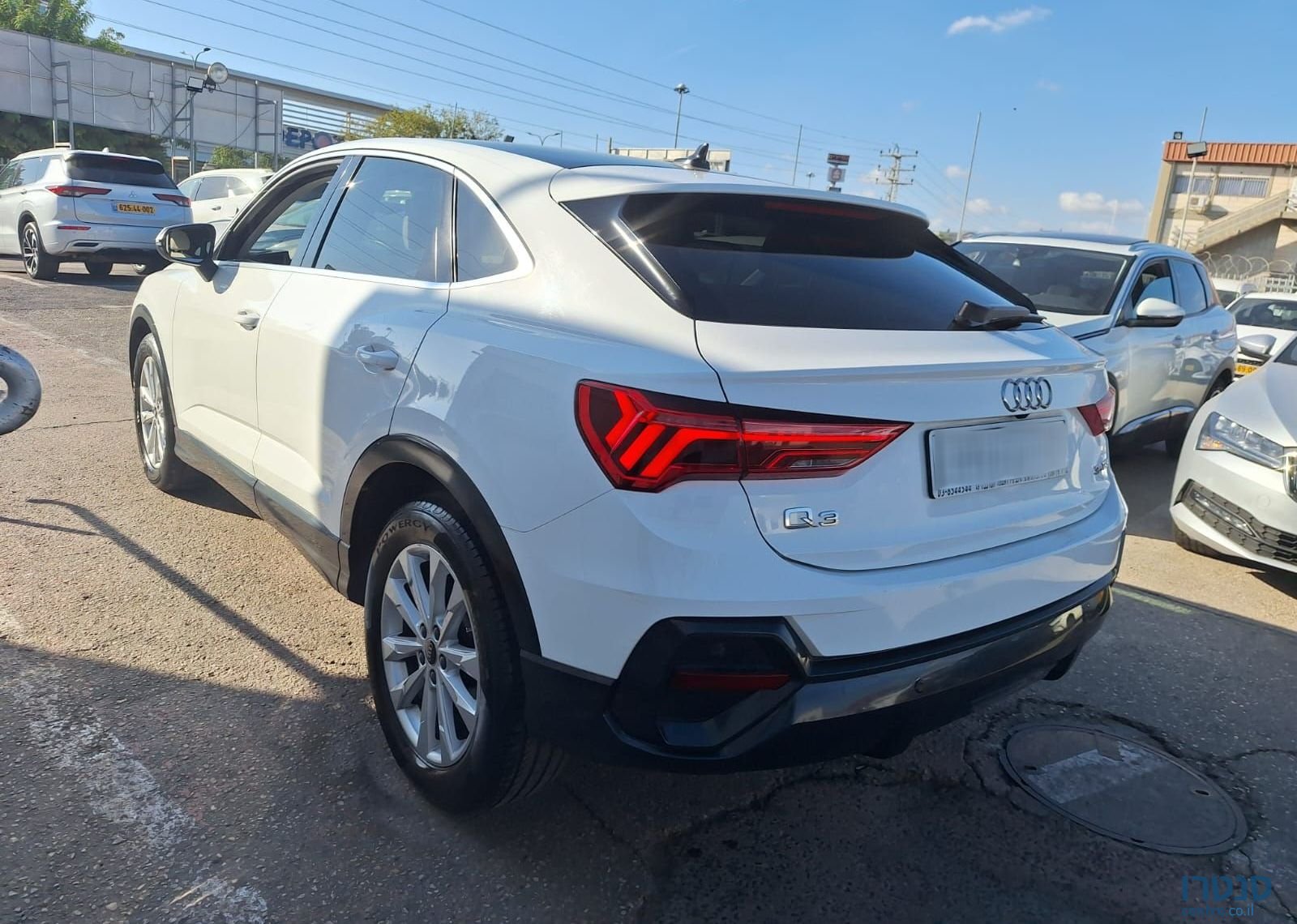 2022' Audi Q3 אאודי photo #3