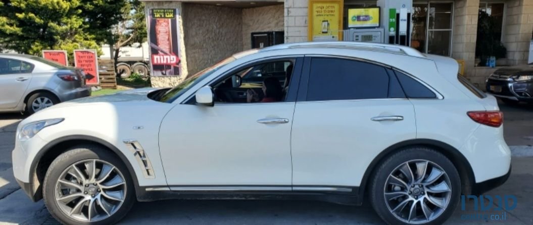 2013' Infiniti Fx30 D אינפיניטי photo #2