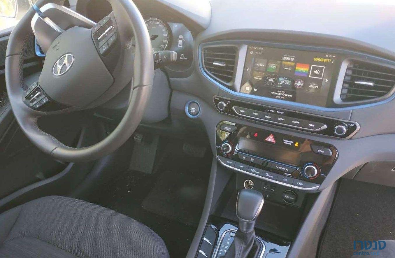 2018' Hyundai Ioniq יונדאי איוניק photo #1
