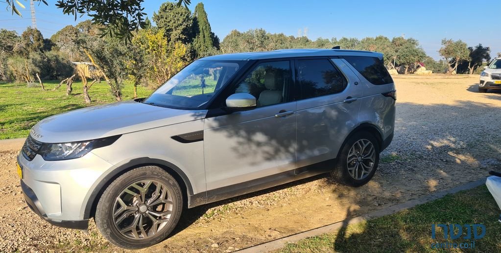 2017' Land Rover Discovery לנד רובר דיסקברי photo #4