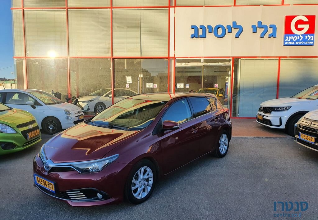 2018' Toyota Auris טויוטה אוריס photo #4