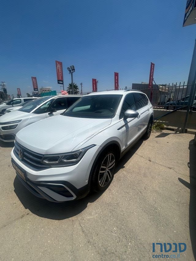 2023' Volkswagen Tiguan Allspace פולקסווגן טיגואן אולספייס photo #2