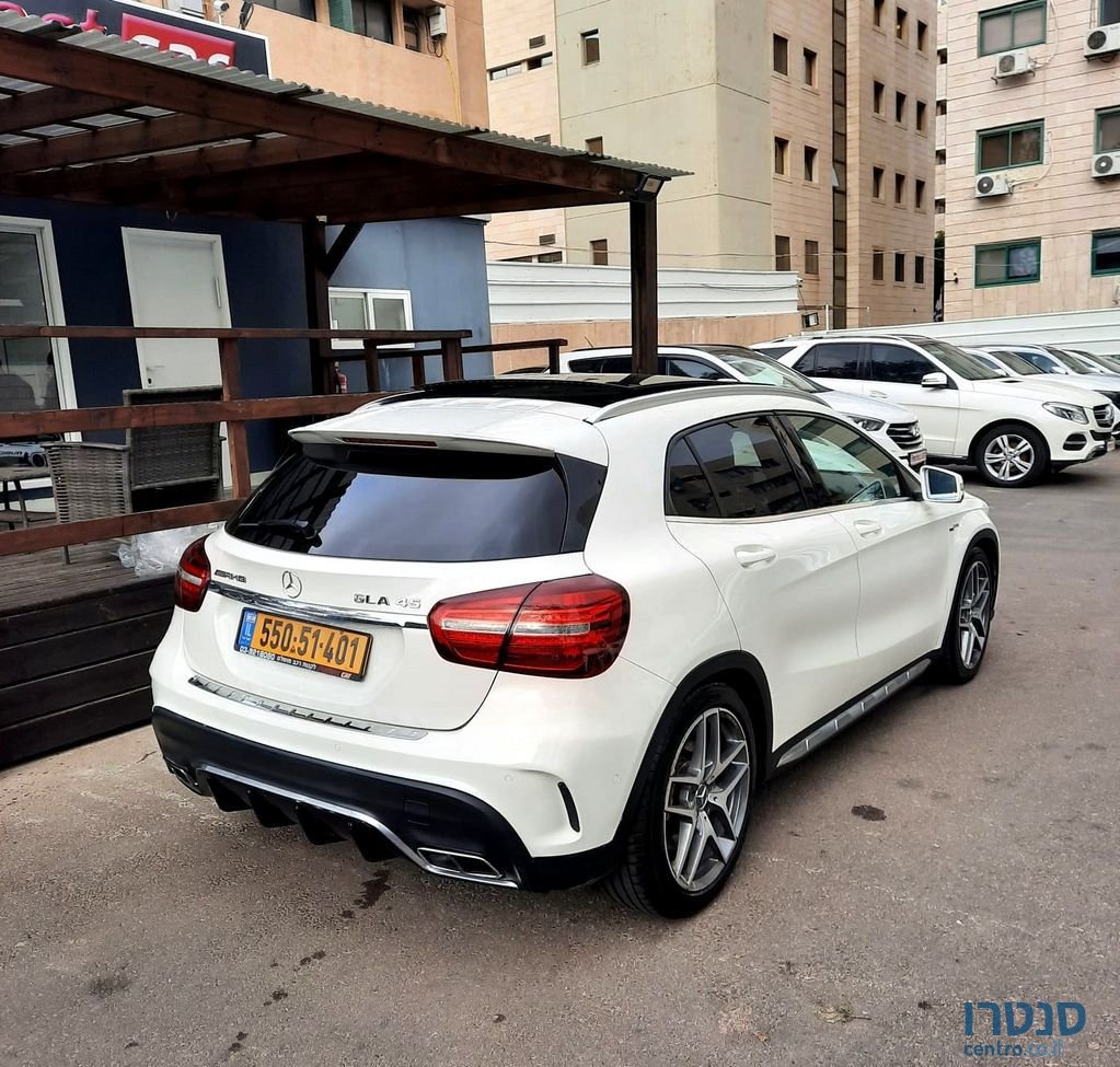 2018' Mercedes-Benz Gla מרצדס photo #4