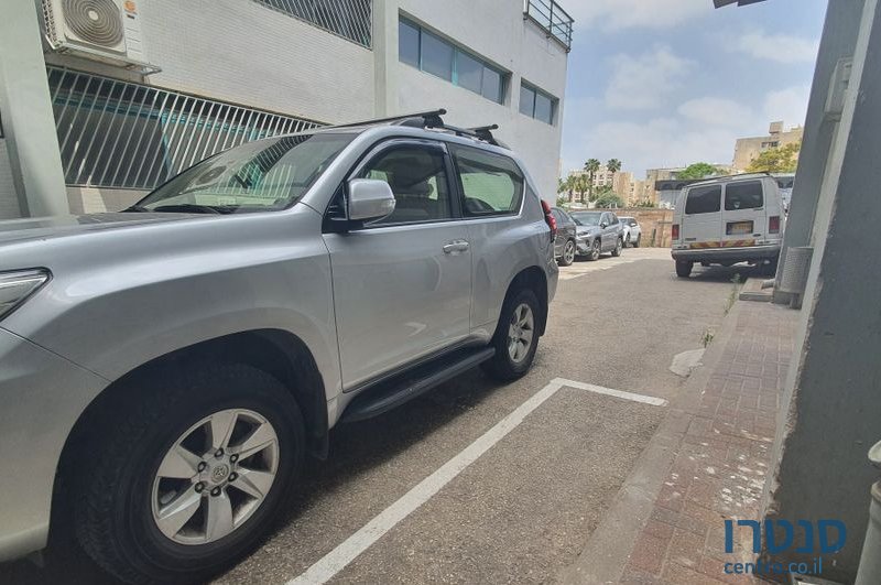 2019' Toyota Land Cruiser טויוטה לנד קרוזר photo #1