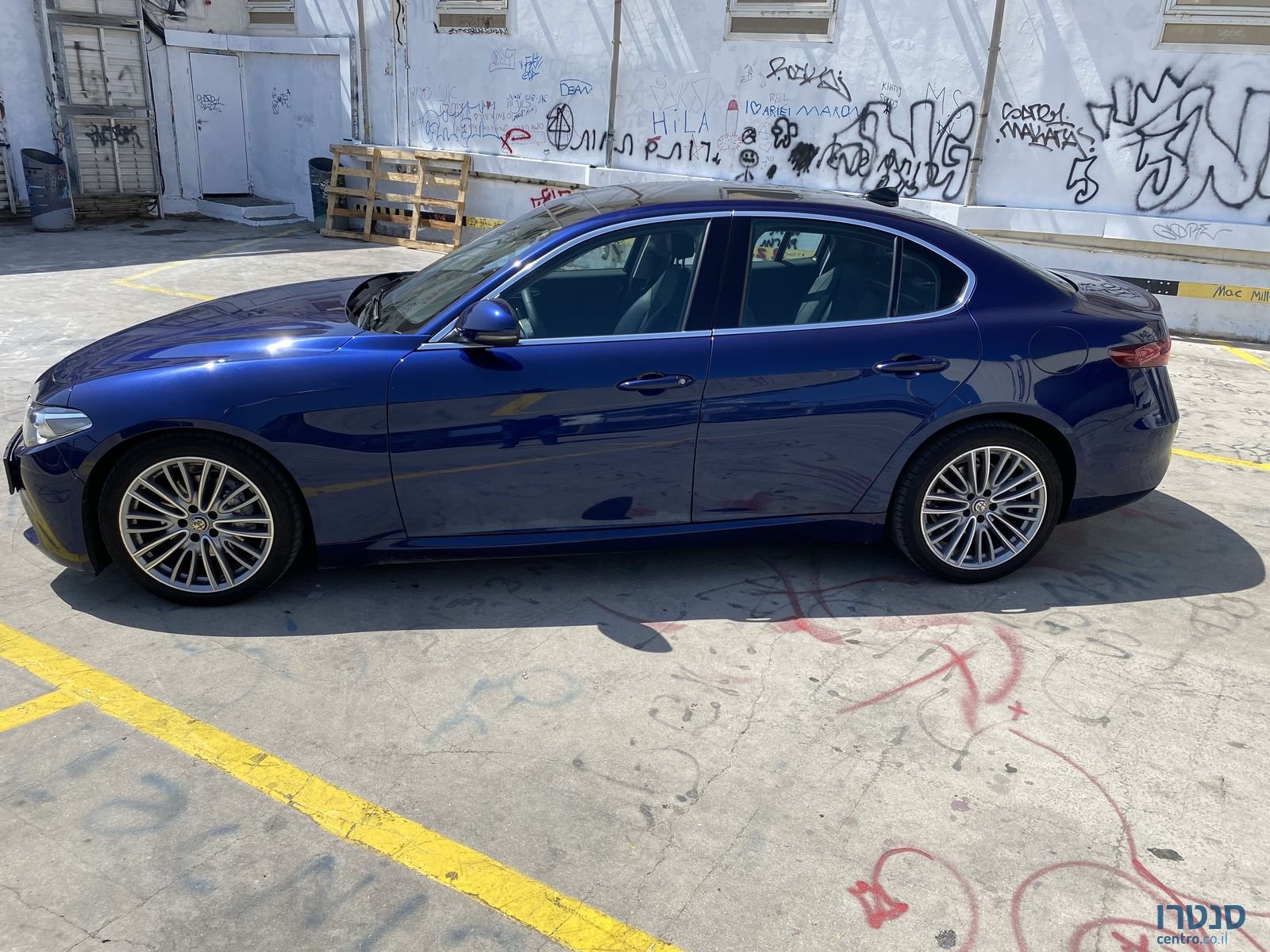 2017' Alfa Romeo Giulia אלפא רומיאו ג'וליה photo #1