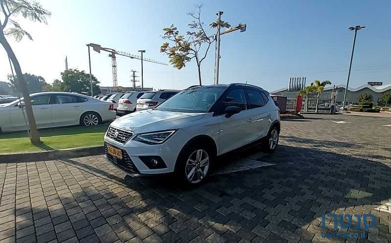 2019' SEAT Arona סיאט ארונה photo #1