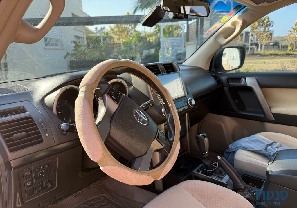 2013' Toyota Land Cruiser טויוטה לנד קרוזר photo #3