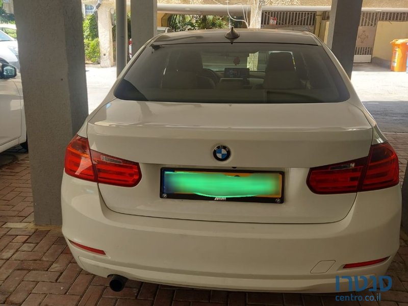 2015' BMW 3 Series ב.מ.וו סדרה 3 photo #2