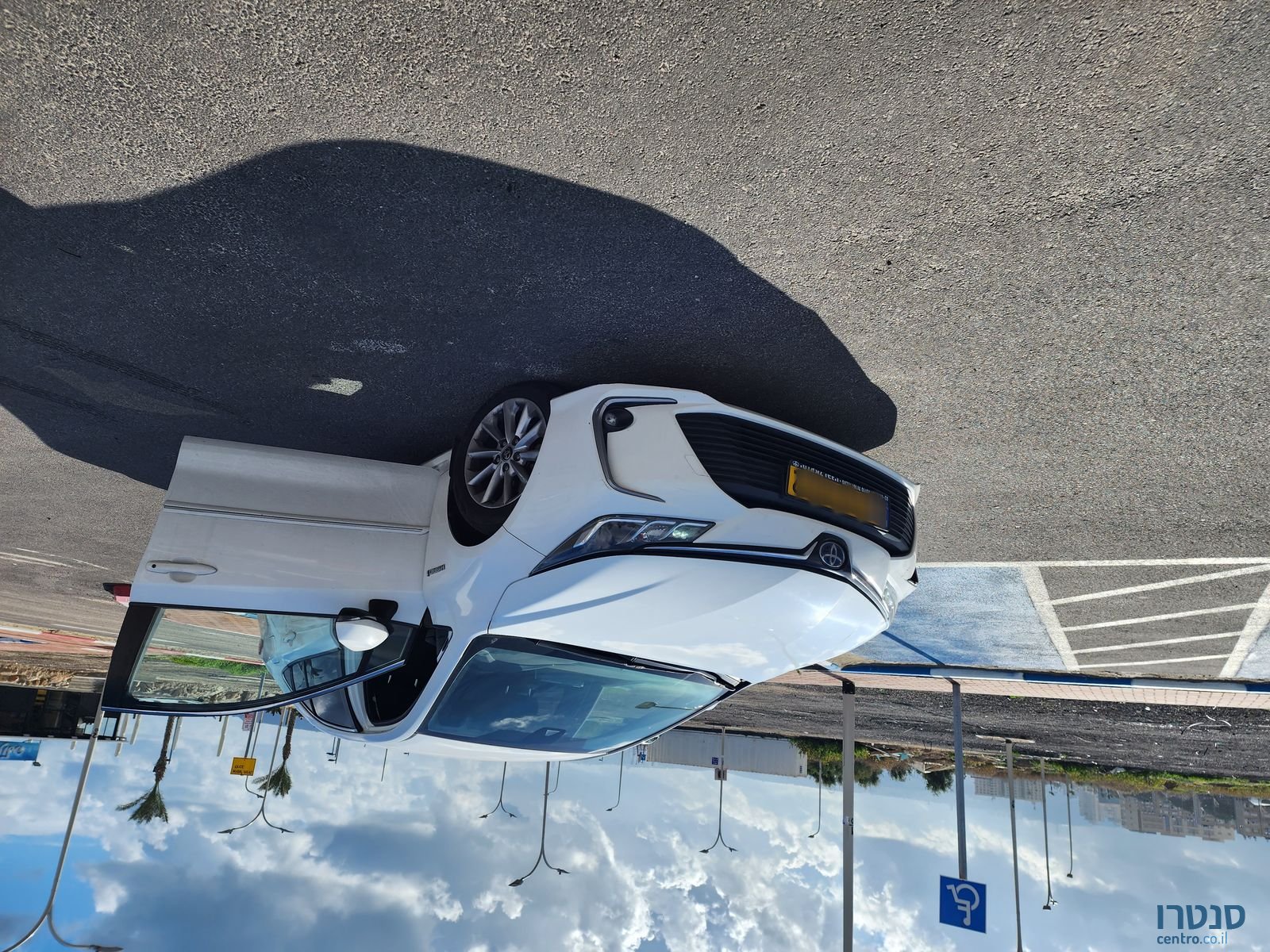 2020' Toyota Corolla טויוטה קורולה photo #1