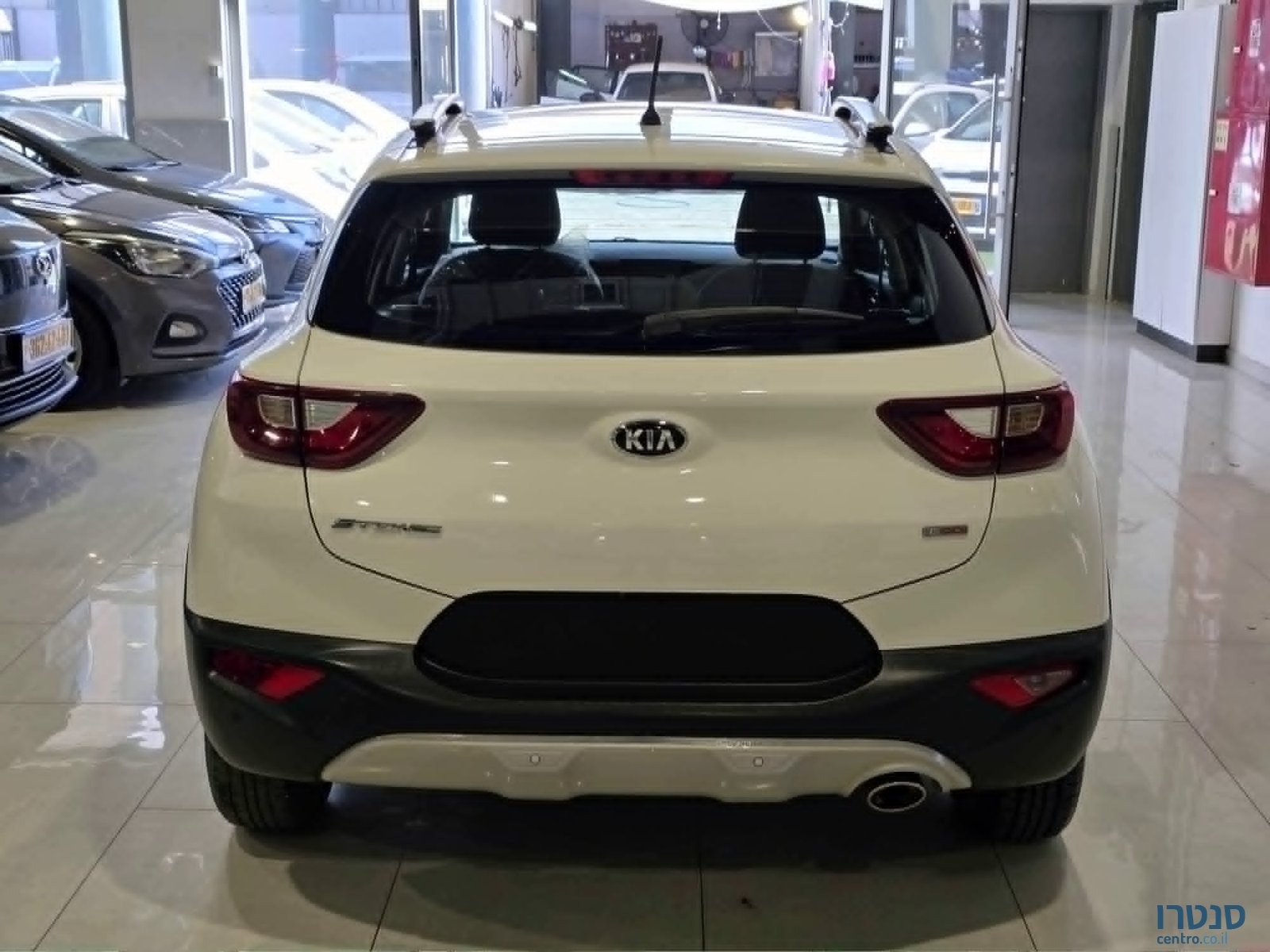 2020' Kia Stonic photo #4
