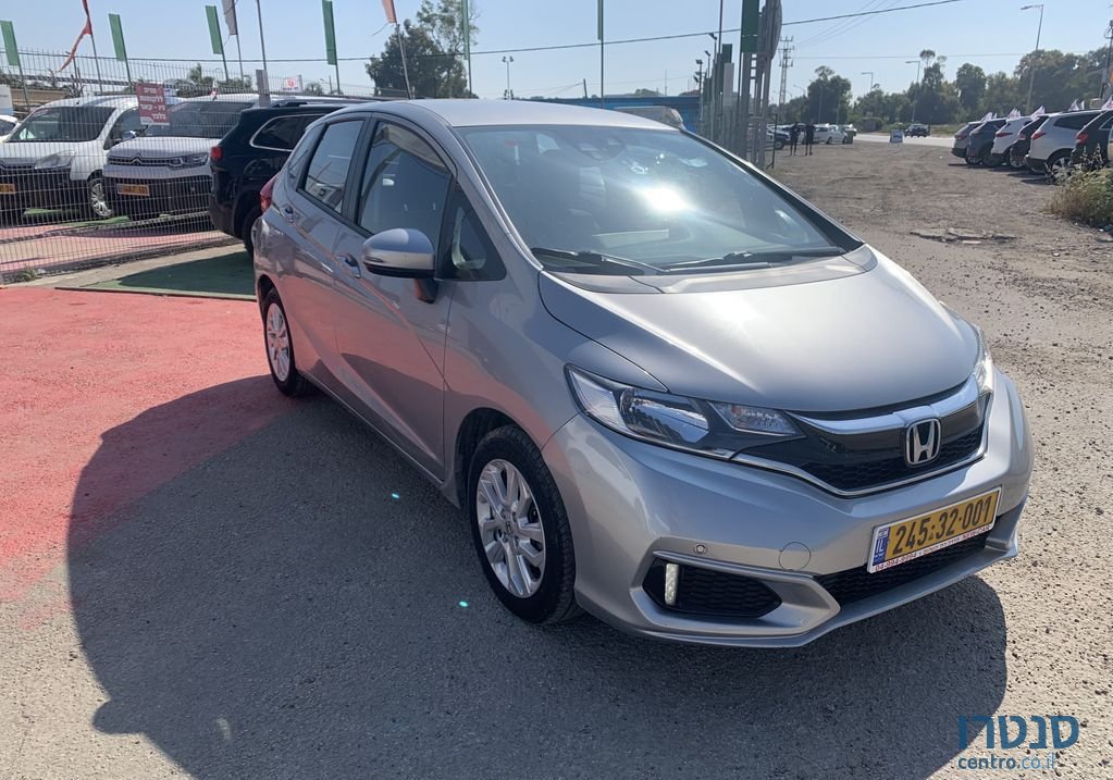 2018' Honda Jazz הונדה ג'אז photo #3