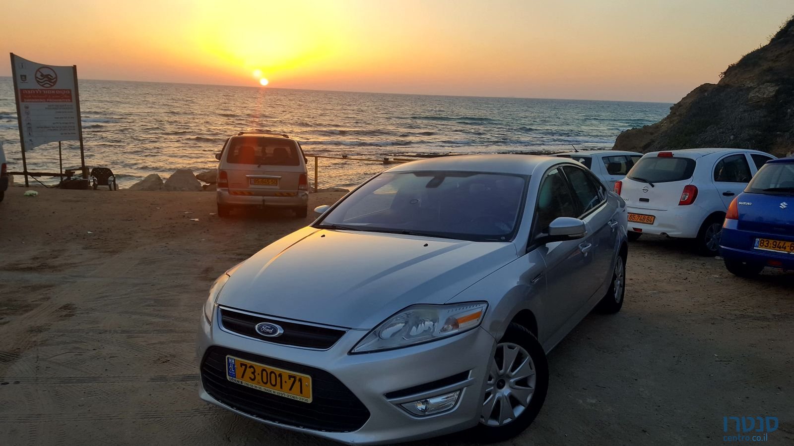 2011' Ford Mondeo photo #5