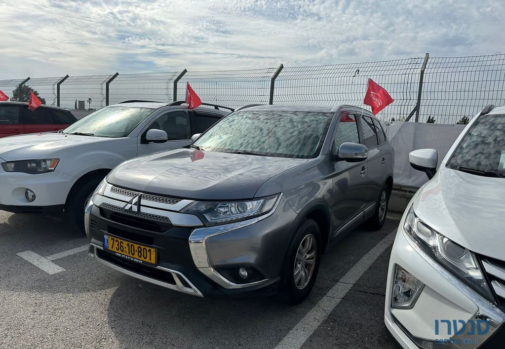 2019' Mitsubishi Outlander מיצובישי אאוטלנדר photo #3