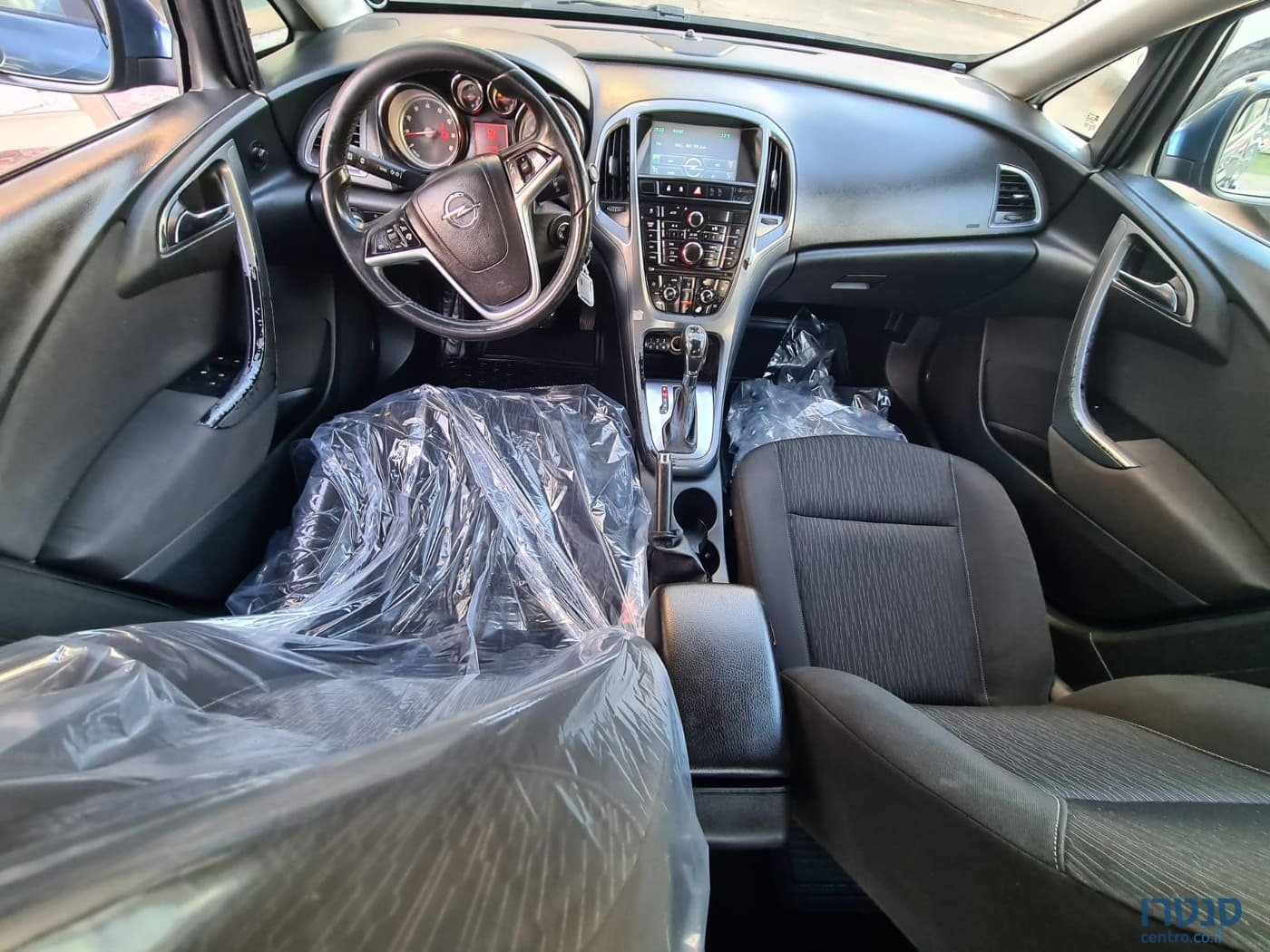 2017' Toyota C-HR photo #5