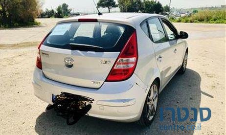 2008' Hyundai I30 יונדאי photo #4