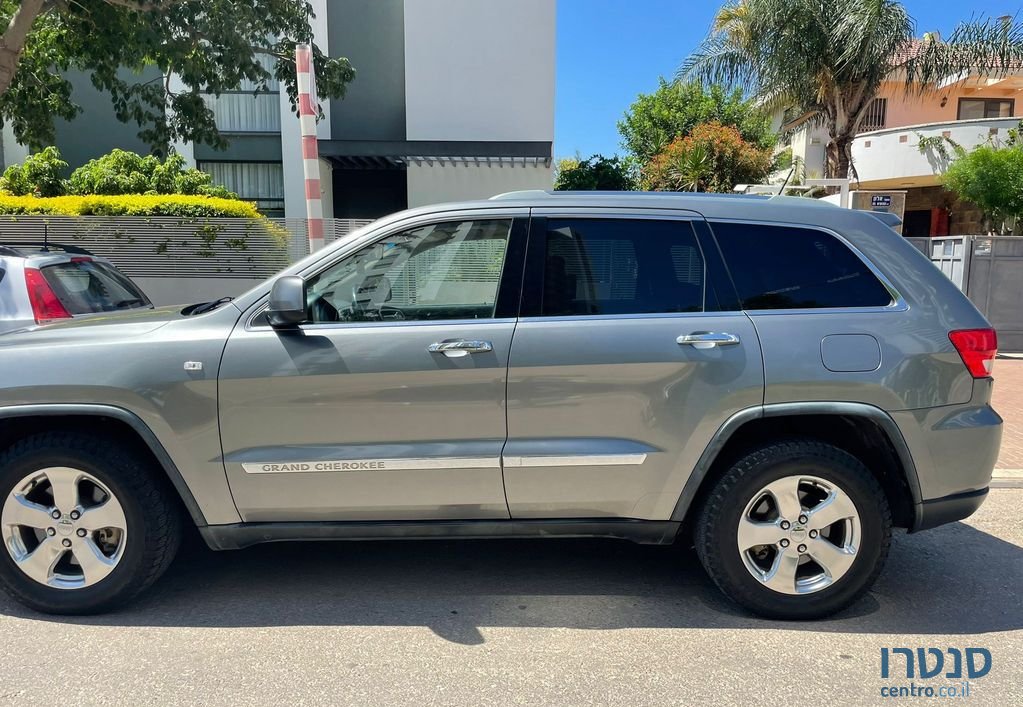2012' Jeep Grand Cherokee ג'יפ גרנד צ'ירוקי photo #4